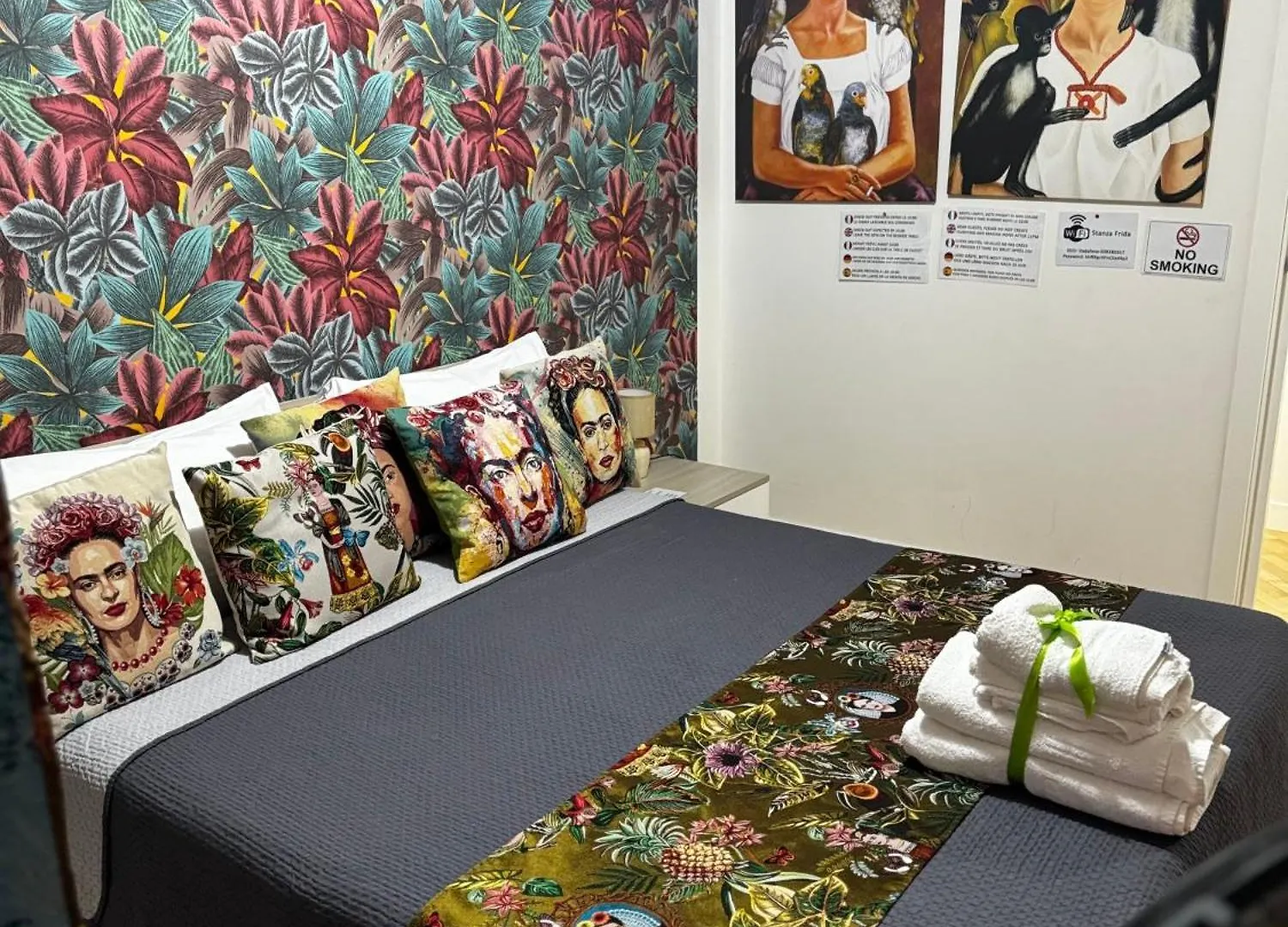 Plebiscito Charme Rooms Nápoles Pensión